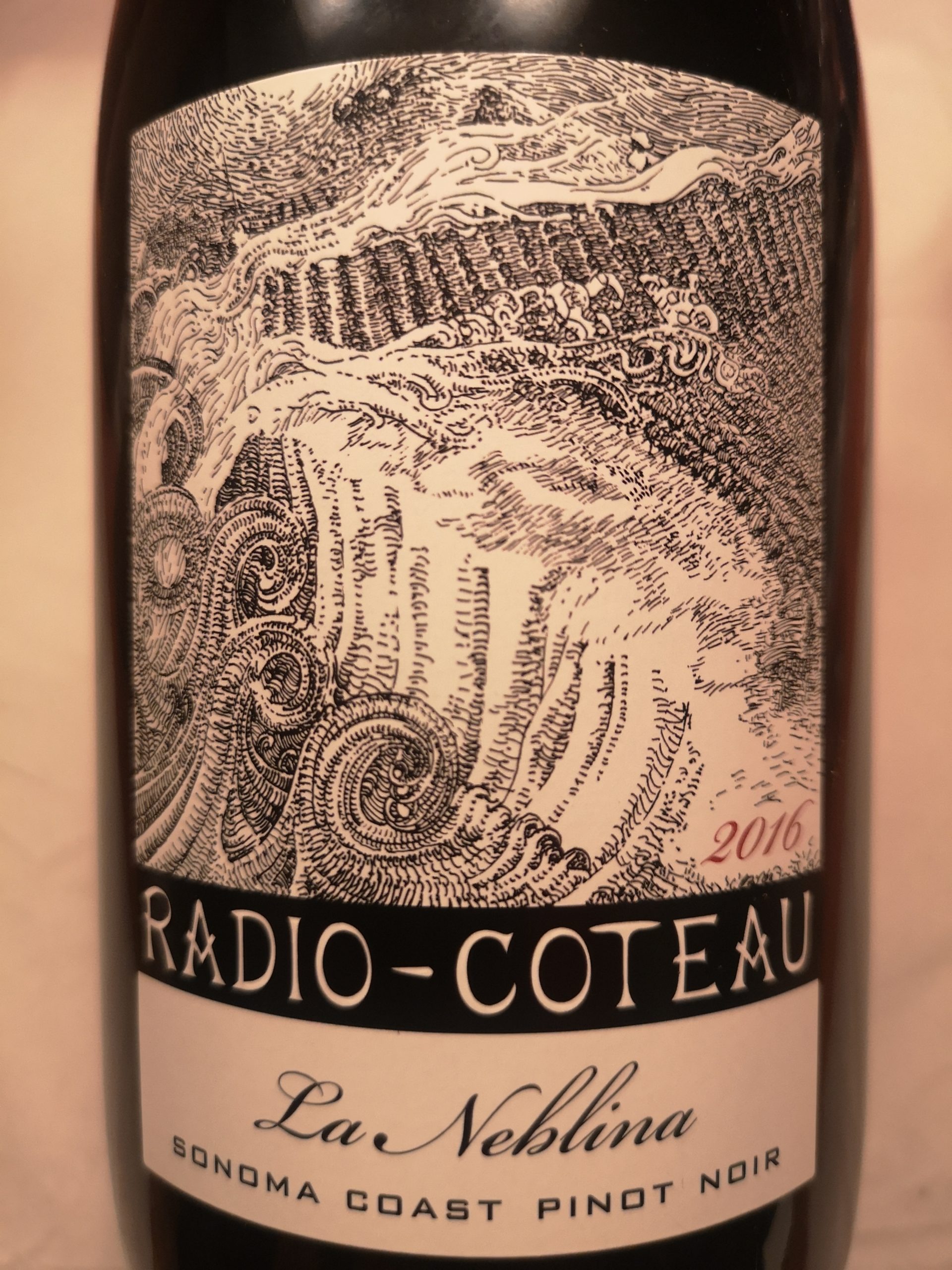 2016 Pinot Noir La Neblina Sonoma Coast | Radio Coteau